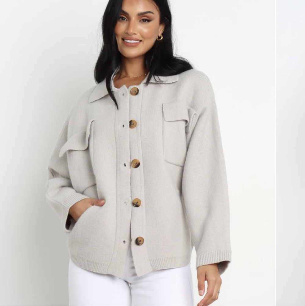 Petal and pup shacket NWOT